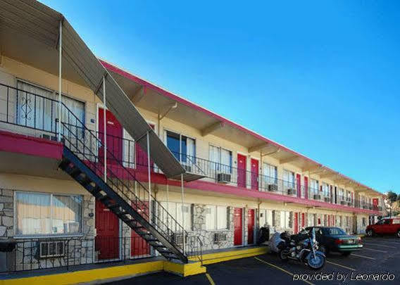 Travel Inn Lewiston Bagian luar foto